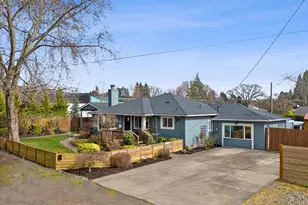 900 N Williams St, Newberg, OR 97132 - Photo 3