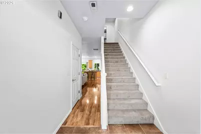14675 SW Catalina Dr, Portland, OR 97223 - Photo 5