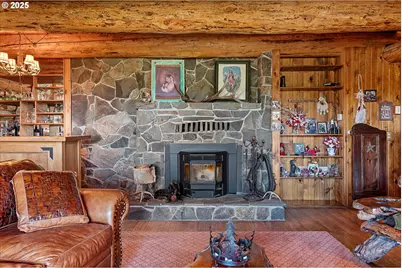 67138 Hunter Rd, Summerville, OR 97876 - Photo 13