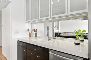 1500 SW 5th Ave, Portland, OR 97201 - Photo 15