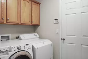 6309 Elena St NE, Albany, OR 97321 - Photo 37