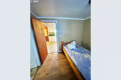 1925 Grove St, Baker City, OR 97814 - Photo 9