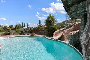 1025 Echo Dr, Roseburg, OR 97470 - Photo 43