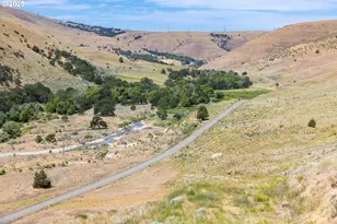 1056 Rock Creek Rd, Goldendale, WA 98620 - Photo 9