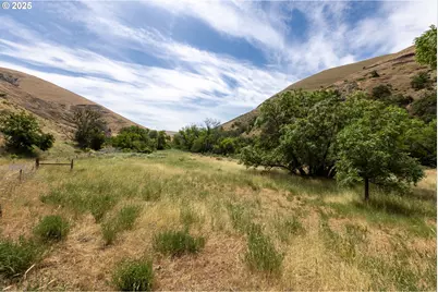 1056 Rock Creek Rd, Goldendale, WA 98620 - Photo 11