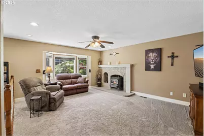 24519 NE 53rd St, Vancouver, WA 98682 - Photo 9