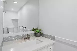 25300 SW Meadowbrook Ln, Sherwood, OR 97140 - Photo 27