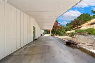 1183 W Lookingglass Rd, Roseburg, OR 97471 - Photo 29