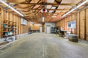 1183 W Lookingglass Rd, Roseburg, OR 97471 - Photo 39