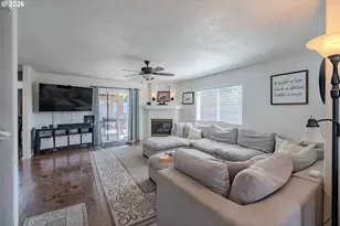 414 N 3rd Pl, Kalama, WA 98625 - Photo 3