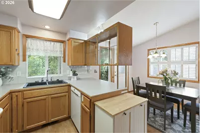 1143 SW James Ct, Dundee, OR 97115 - Photo 15