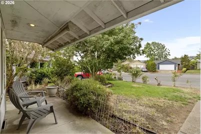 1143 SW James Ct, Dundee, OR 97115 - Photo 37