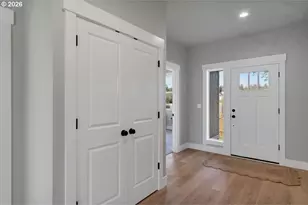 241 Dogwood Dr, Gates, OR 97346 - Photo 5