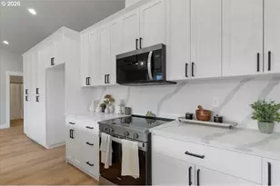 241 Dogwood Dr, Gates, OR 97346 - Photo 25