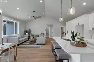 241 Dogwood Dr, Gates, OR 97346 - Photo 29