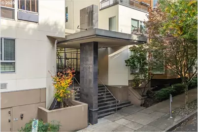 1535 SW Clay St #109, Portland, OR 97201 - Photo 3