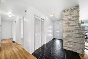 3237 NE 131st Ave, Portland, OR 97230 - Photo 3