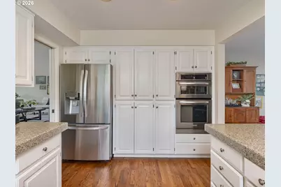 7242 SW Lake Bluff Ct, Wilsonville, OR 97070 - Photo 15