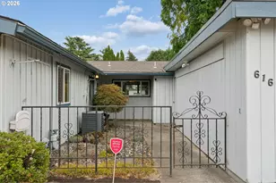 616 SE 175th Pl, Portland, OR 97233 - Photo 45