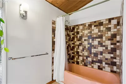 616 SE 175th Pl, Portland, OR 97233 - Photo 33