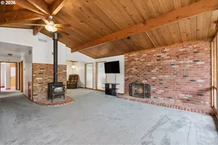 616 SE 175th Pl, Portland, OR 97233 - Photo 11
