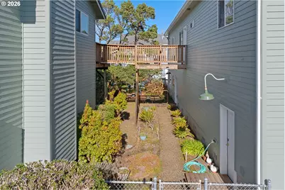 5750 Holly Ave, Cloverdale, OR 97112 - Photo 25