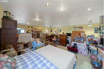 5750 Holly Ave, Cloverdale, OR 97112 - Photo 23