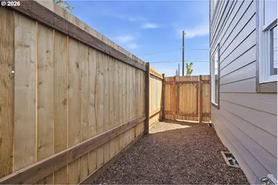 2701 SE 85th Ave #A, Portland, OR 97266 - Photo 27