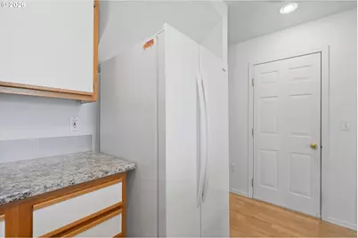 7163 SW Sagert St #109, Tualatin, OR 97062 - Photo 11