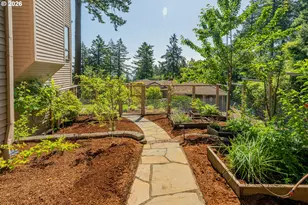 3046 SW Fairmount Blvd, Portland, OR 97239 - Photo 45