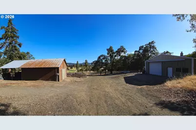 801 Colonial Rd, Roseburg, OR 97471 - Photo 21