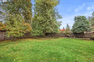 2590 Bowmont Dr, Eugene, OR 97405 - Photo 41