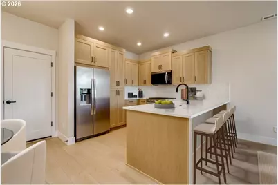 4264 SE Century Blvd, Hillsboro, OR 97123 - Photo 3