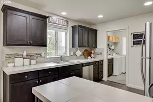 735 Garden Ct, Molalla, OR 97038 - Photo 7