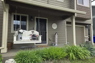 735 Garden Ct, Molalla, OR 97038 - Photo 1
