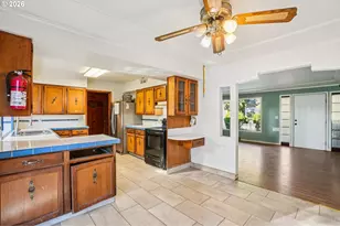 4036 NE 102nd Ave, Portland, OR 97220 - Photo 9