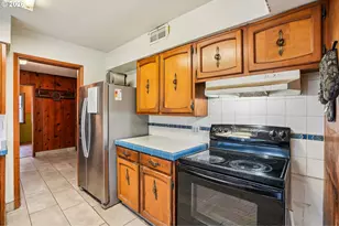 4036 NE 102nd Ave, Portland, OR 97220 - Photo 11