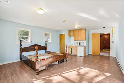 4036 NE 102nd Ave, Portland, OR 97220 - Photo 25