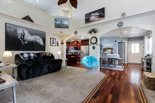 9907 SE Amherst St, Clackamas, OR 97015 - Photo 5