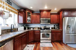 9907 SE Amherst St, Clackamas, OR 97015 - Photo 13