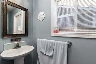 9907 SE Amherst St, Clackamas, OR 97015 - Photo 17