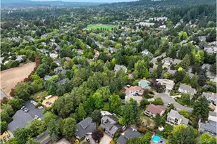 4393 Sundew Ct, Lake Oswego, OR 97035 - Photo 35