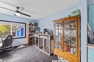 1070 W 11th St, Coquille, OR 97423 - Photo 31