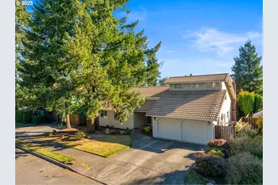 2104 NE 165th Dr, Portland, OR 97230 - Photo 1