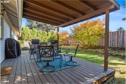 2104 NE 165th Dr, Portland, OR 97230 - Photo 15