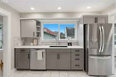 6355 N Denver Ave, Portland, OR 97217 - Photo 9