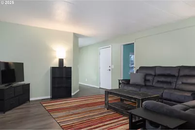 300 SE Goodnight Ave #56, Corvallis, OR 97333 - Photo 9