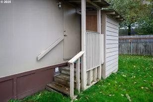 300 SE Goodnight Ave, Corvallis, OR 97333 - Photo 21