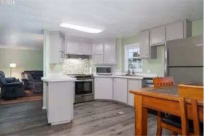 300 SE Goodnight Ave #56, Corvallis, OR 97333 - Photo 5