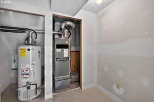 15265 SE Bevington Ave, Milwaukie, OR 97267 - Photo 33